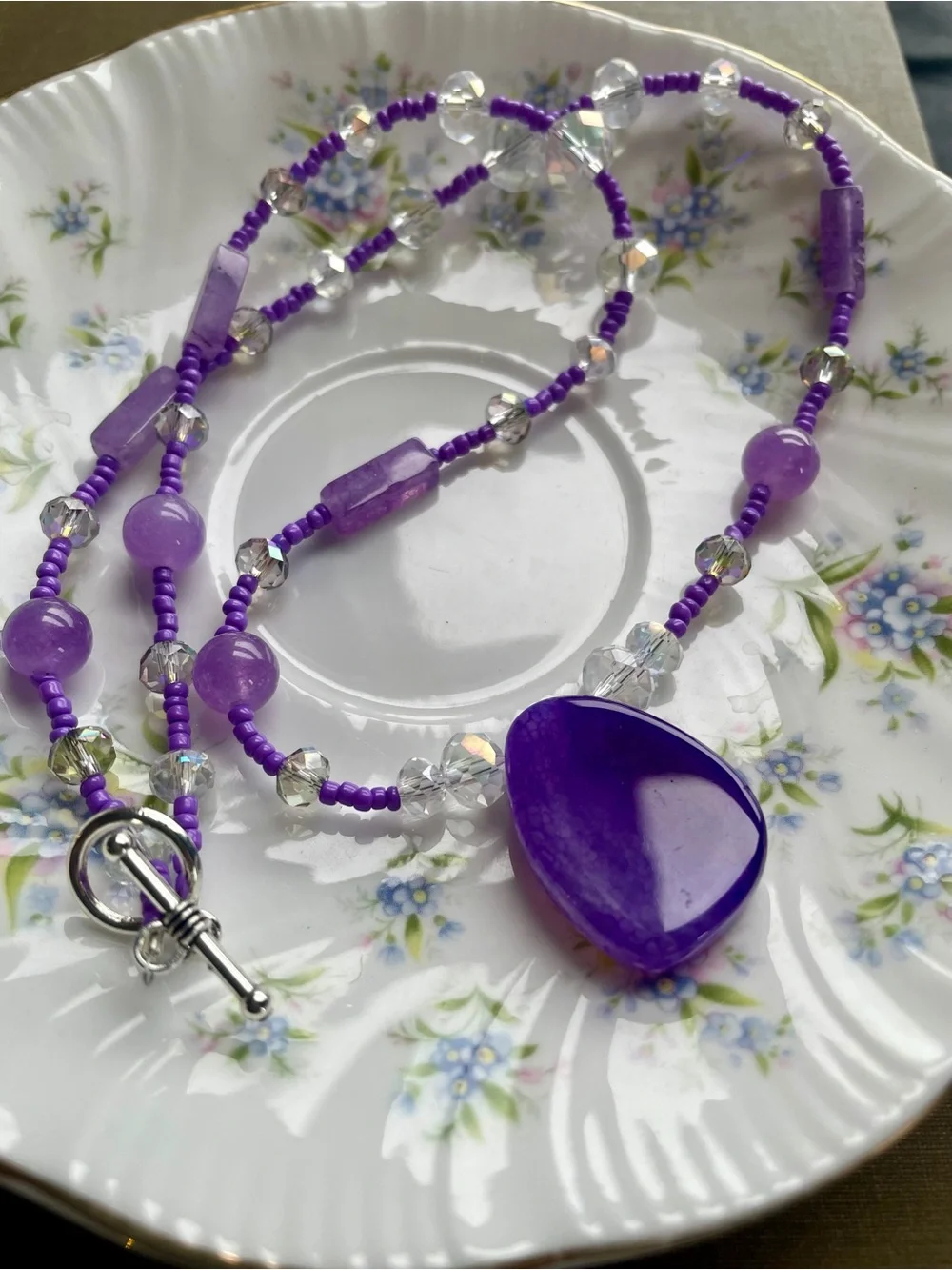 Handmade Purple Beaded Pendant Necklace - Elegant Women Jewelry